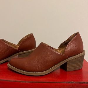 Brown Cynthia Rowley Ankle Booties - Size 6